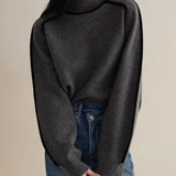 Donna | Elegant Turtleneck sweater