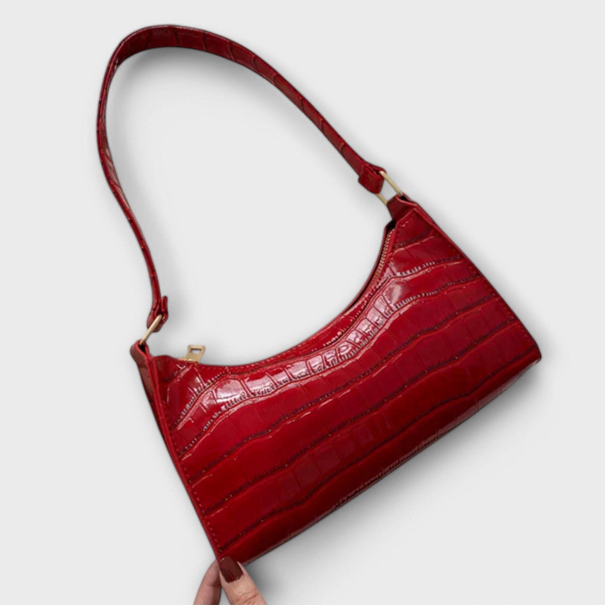 Oona Borsa