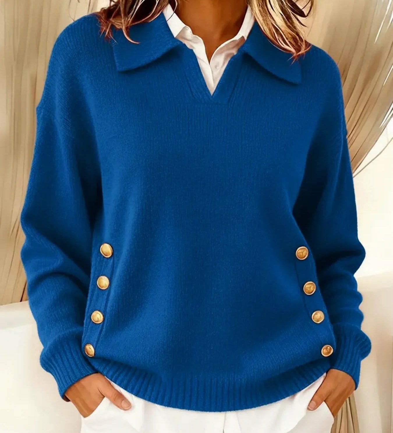 VYNETTE | V-NECK SWEATER WITH COLLAR