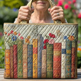 Borsa artigianale trapuntata con biblioteca magica